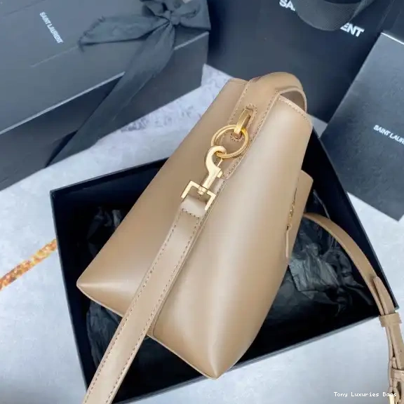 Tony Luxuries LE YSL BAG-17*20*13CM  SMALL 37 0630